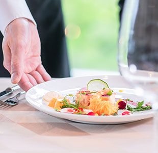 スタッフ イメージ